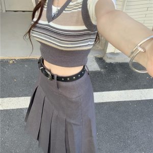 Plus-Size Gray Pleated A-Line Skirt for Women, Mid-Length Korean Style, Slimming College Fashion Design