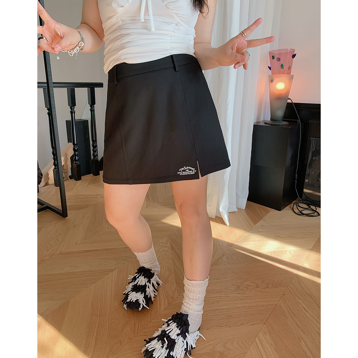 Plus Size High-Waisted Black A-Line Skirt for Women, Summer 2025 Embroidered Design, Curvy Fashion, Stylish Short Skirt