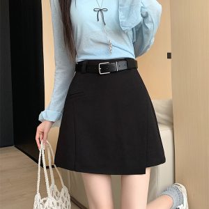 Plus-Size High-Waisted Irregular A-Line Half Skirt for Women, Summer Slimming White Bodycon Skirt, Chic and Trendy Fashion Piece