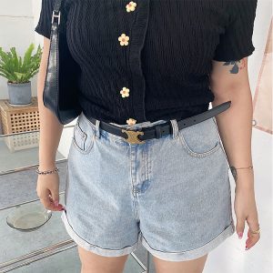 Plus-Size High-Waisted Loose-Fitting Denim Shorts with Rolled Hem - Classic Casual Straight-Leg Style for Everyday Wear