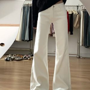 Plus-Size High-Waisted Loose-Fitting Flared Jeans for Women - White, Perfect for Short Individuals, Comfortable Fit