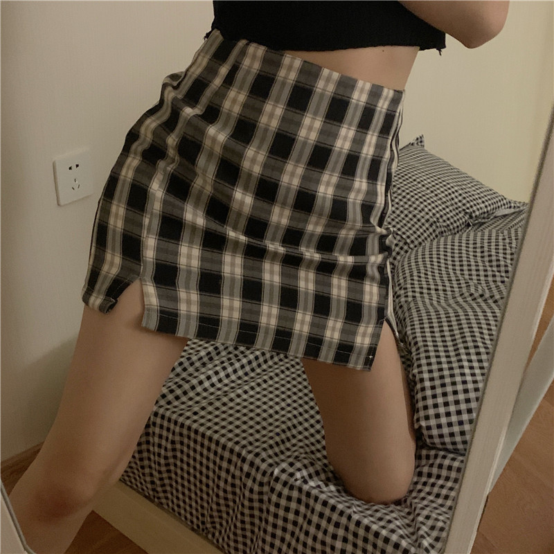 Plus Size High-Waisted Purple Plaid Bodycon Skirt with Slit for Women - Flattering Short Skirt for Curvy Figures, Trendy Fashion Essential