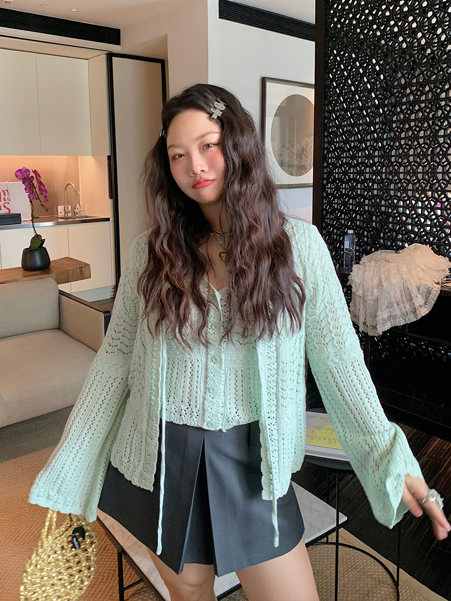 Plus Size Ice Silk Knitted Cardigan and Camisole Two-Piece Set for Curvy Women - Spring/Summer 2025 Fashion Plus Size Ice Silk Knitted Cardigan and Camisole Two-Piece Set for Curvy Women - Spring/Summer 2025 Fashion