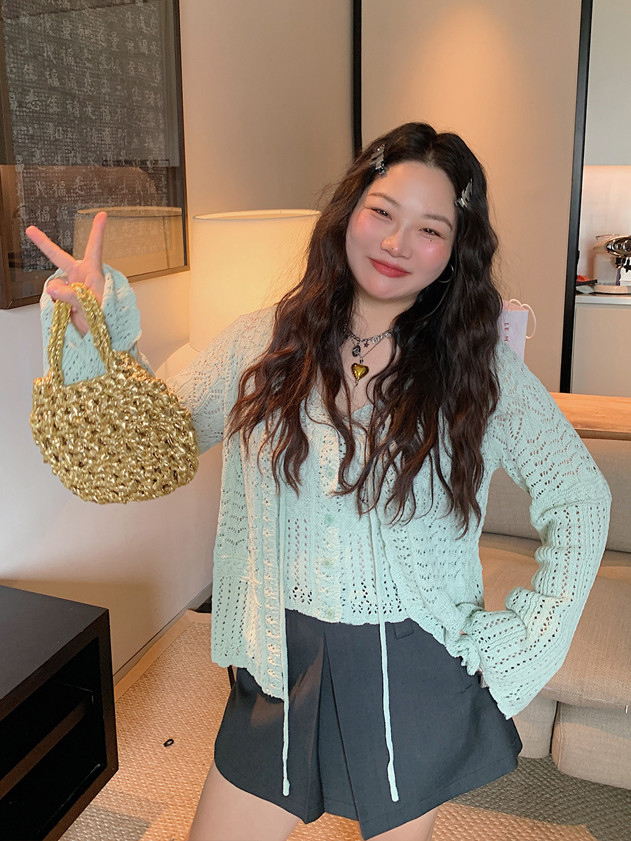 Plus Size Ice Silk Knitted Cardigan and Camisole Two-Piece Set for Curvy Women - Spring/Summer 2025 Fashion Plus Size Ice Silk Knitted Cardigan and Camisole Two-Piece Set for Curvy Women - Spring/Summer 2025 Fashion