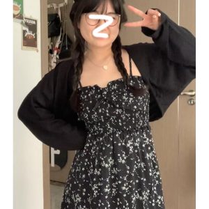 Plus Size Ice Silk Knitted Cardigan for Women - Lightweight Sun Protection, Sleeveless Cropped Cover-Up for Spring, Flattering Fit