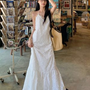 Plus-Size Lace Camisole Dress for Women, Summer French Style, Loose-Fitting Backless A-Line Long Dress, Slimming 90s Inspired Fashion