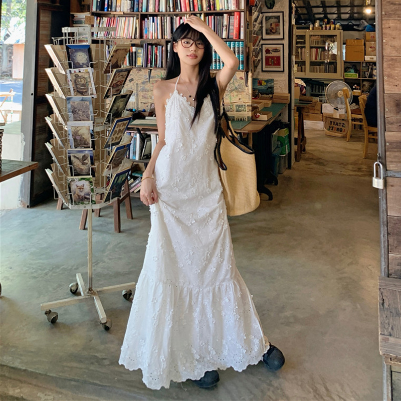 Plus-Size Lace Camisole Dress for Women, Summer French Style, Loose-Fitting Backless A-Line Long Dress, Slimming 90s Inspired Fashion