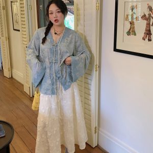 Plus Size Long Sleeve V-Neck Lace Shirt for Women - New Chinese Style National Wind Spring 2025 Top