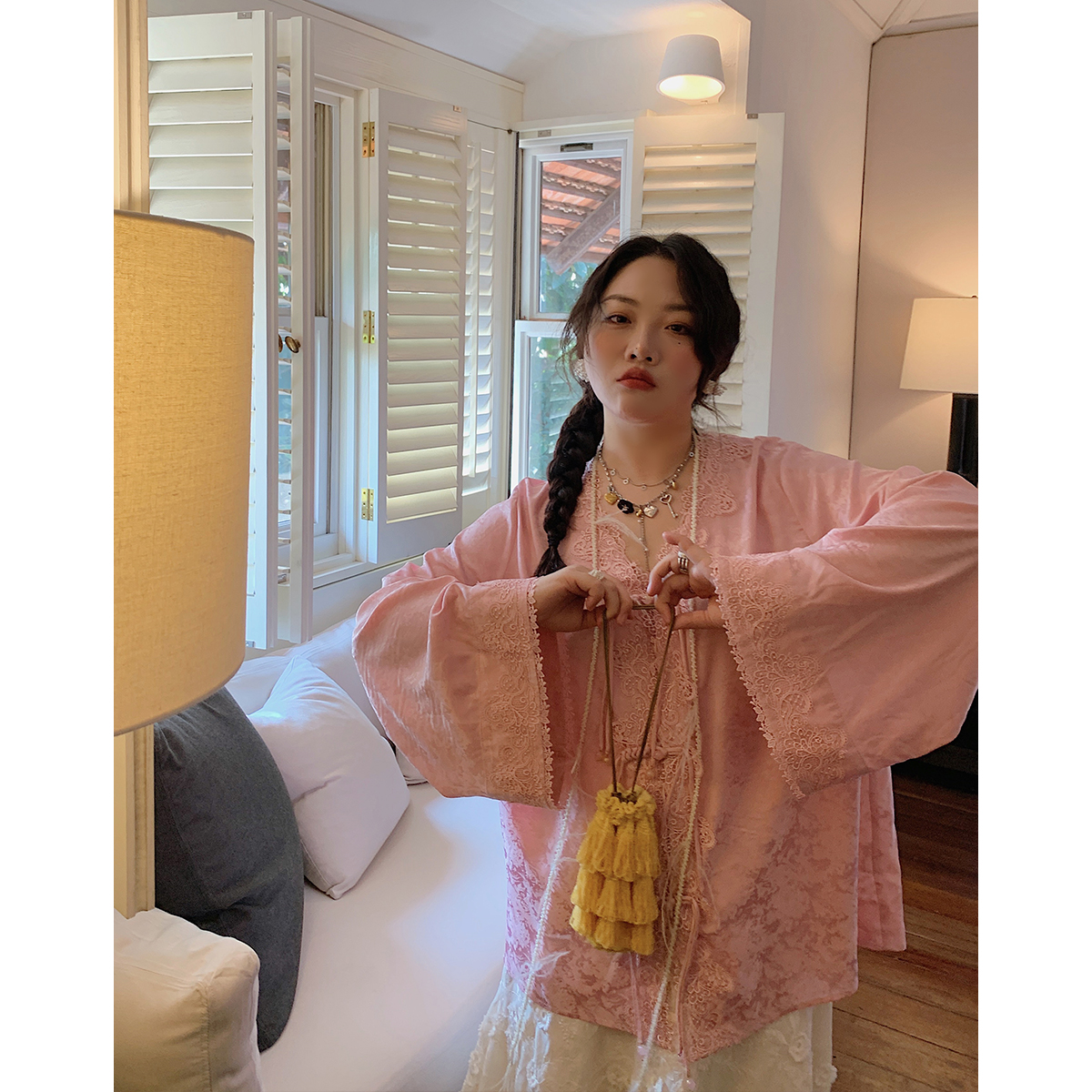 Plus Size Long Sleeve V-Neck Lace Shirt for Women - New Chinese Style National Wind Spring 2025 Top