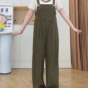 Plus-Size Loose-Fitting Summer Jumpsuit for Curvy Women, Slimming Wide-Leg Design, Trendy Chic Look, Perfect for Casual Outings