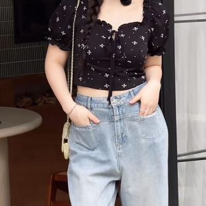 Plus Size Off-Shoulder High-Waisted Top - Flattering Short Shirt for Curvy Figures, Summer Vibe Sweet and Spicy Style