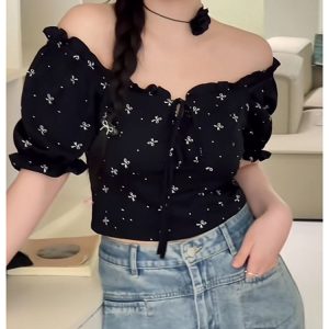 Plus Size Off-Shoulder High-Waisted Top - Flattering Short Shirt for Curvy Figures, Summer Vibe Sweet and Spicy Style
