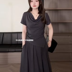 Plus Size Off-Shoulder Short Sleeve T-Shirt and Skirt Two-Piece Set for Women, Casual Summer Outfit, Slimming Fashionable Style