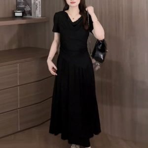Plus Size Off-Shoulder Short Sleeve T-Shirt and Skirt Two-Piece Set for Women, Casual Summer Outfit, Slimming Fashionable Style