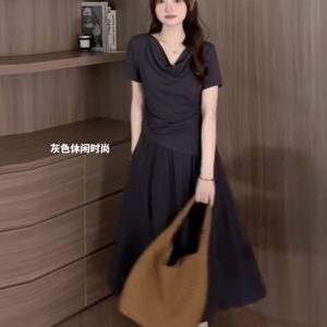 Plus Size Off-Shoulder Short Sleeve T-Shirt and Skirt Two-Piece Set for Women, Casual Summer Outfit, Slimming Fashionable Style