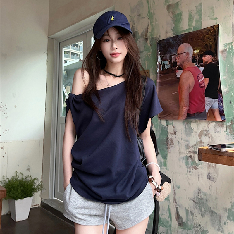 Plus Size Off-Shoulder Short Sleeve T-Shirt for Women - Summer Sweet & Spicy Loose Fit with Twist Detail, Flattering Design