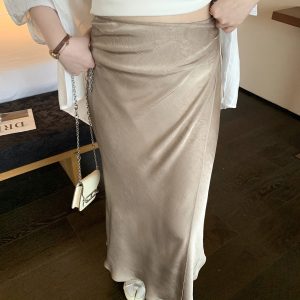 Plus Size One-Piece Satin Skirt with Flowing Diagonal Cut - Elegant Tea Break Beauty Atmosphere, Perfect for 90s and Y2K Styles