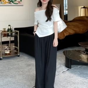 Plus-Size One-Shoulder Short Sleeve T-Shirt for Women - Spicy Girl Irregular Collarbone Summer Top, Slim Fit, Trendy Temperament Style