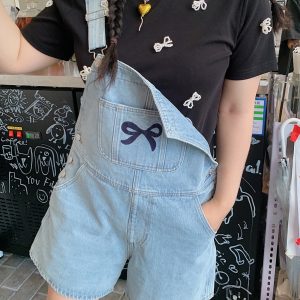 Plus Size Pearl Bow T-Shirt for Women - Handmade Short Sleeve Summer Top, Stylish and Trendy for 2025