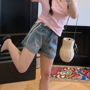 Plus Size Pearl Bow T-Shirt for Women - Handmade Short Sleeve Summer Top, Stylish and Trendy for 2025