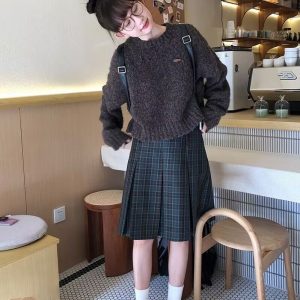 Plus-Size Plaid A-Line Pleated Skirt for Women - Mid-Length Checkered Spring/Summer College Style Skirt