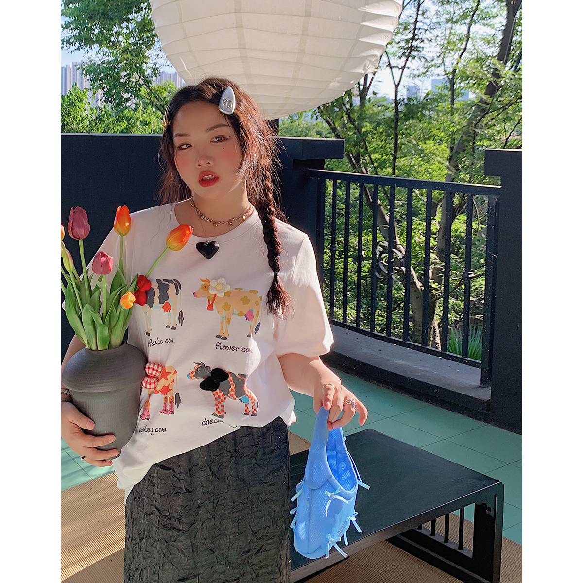 Plus Size Printed Short Sleeve T-Shirt for Women - Loose Round Neck Summer Top, Trendy Gold Design, 2025 Fashion Essential