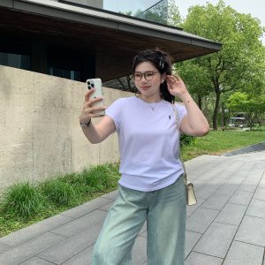 Plus Size Relaxed Fit Short Sleeve T-Shirt for Homebodies - Round Neck Slim Tee in Comfortable Design