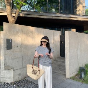 Plus Size Relaxed Fit Short Sleeve T-Shirt for Homebodies - Round Neck Slim Tee in Comfortable Design