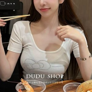 Plus Size Rhinestone U-Neck Short Sleeve Crop Top T-Shirt for Women, Summer Sexy Slim Fit Design for Curvy Figures