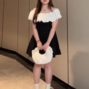 Plus-Size Ruffled Off-Shoulder Sexy Birthday Dress - Fitted Summer Style for Curvy Women, Slimming Aristocratic Look