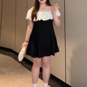 Plus-Size Ruffled Off-Shoulder Sexy Birthday Dress - Fitted Summer Style for Curvy Women, Slimming Aristocratic Look