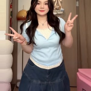 Plus-Size Slim-Fit Short Sleeve Floral Patchwork T-Shirt - Summer Design, Faux Two-Piece Style for Women