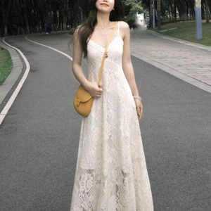 Plus-Size Slimming Two-Piece Summer Dress Cardigan Set with Elegant Jacquard Lace Camisole – Perfect for Chic Casual Outings