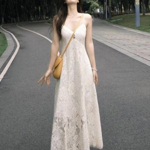 Plus-Size Slimming Two-Piece Summer Dress Cardigan Set with Elegant Jacquard Lace Camisole – Perfect for Chic Casual Outings