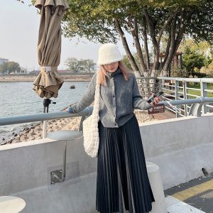 Plus Size Solid Color Midi Skirt for Autumn Winter - Thickened Pleated Warm Versatile Basic Style