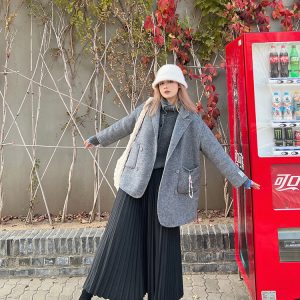 Plus Size Solid Color Midi Skirt for Autumn Winter - Thickened Pleated Warm Versatile Basic Style