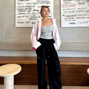 Plus Size Street Style Purple Cargo Pants for Autumn, Loose Paratrooper Design for Outdoor Climbing, Fashionable 2024 Look