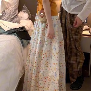 Plus Size Summer Floral Midi Skirt A-Line for Pear-Shaped Figures - Hip-Covering, Slimming Long Skirt for 2025