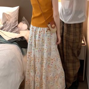 Plus Size Summer Floral Midi Skirt A-Line for Pear-Shaped Figures - Hip-Covering, Slimming Long Skirt for 2025