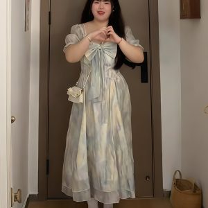 Plus-Size Summer Floral Water Wave Dress for Women, French Style Flattering Waist Fairy Dress, Elegant Blue 90s Inspired Fashion