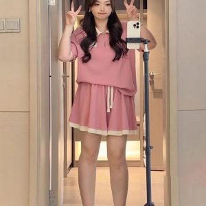 Plus Size Summer Leisure Sports Outfit for Women, Slimming Polo Collar Top and Shorts, Youthful Fashionable Two-Piece Set