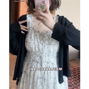 Plus-Size Textured V-Neck Knitted Cardigan for Women - Spring Loose-Fitting, Slimming, Youthful, Sun-Protective Layering Top