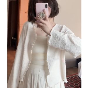 Plus-Size Textured V-Neck Knitted Cardigan for Women - Spring Loose-Fitting, Slimming, Youthful, Sun-Protective Layering Top