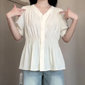 Plus-Size V-Neck Short-Sleeve Summer Top - Flattering Waist-Cinching Design for Curvy Figures, Versatile and Stylish for Any Occasion