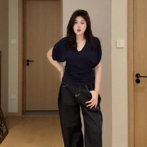 Plus-Size V-Neck Short Sleeve T-Shirt for Women, Flattering Batwing Sleeve Top, Unique Summer Style, Chic and Comfortable