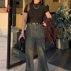 Plus Size Vintage French Style Slimming Black Half-High Neck Short Sleeve Top - Trendy Summer T-Shirt for Women