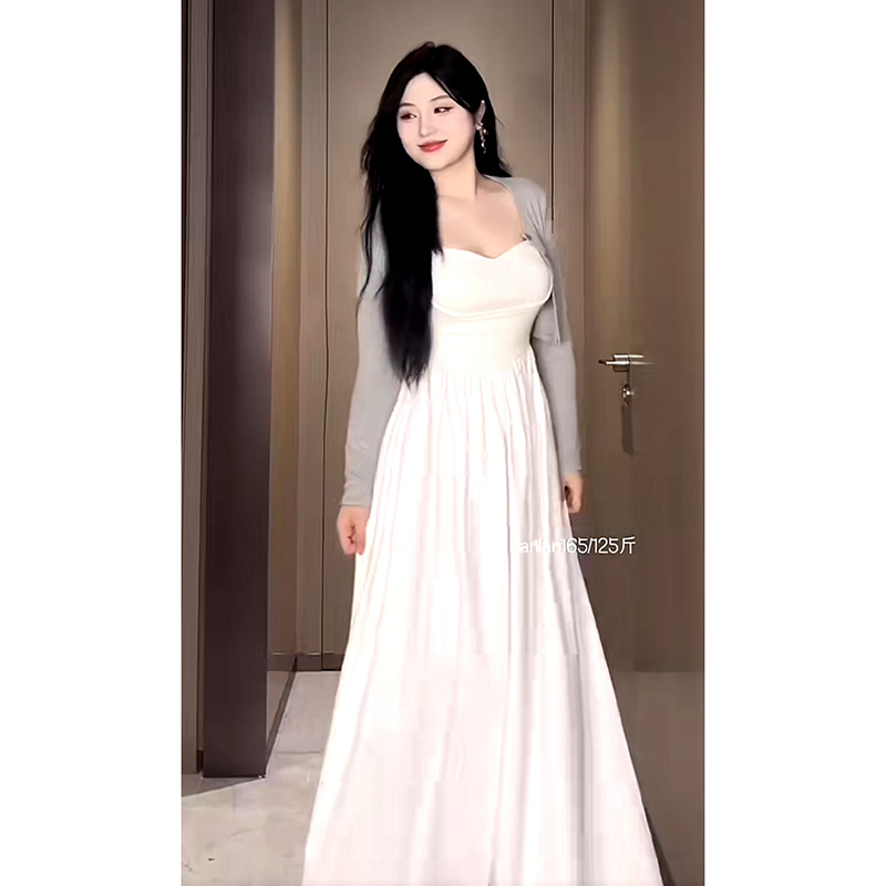 Plus-Size White Camisole Dress for Curvy Figures - French Style, Waist-Cinching, Flattering Sleeveless Summer Dress