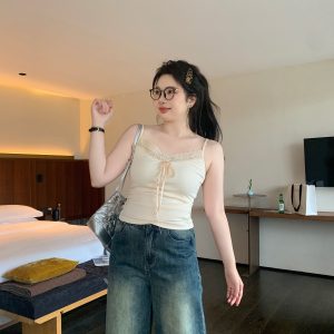 Plus Size White Lace Edge Layered Camisole Tank Top - Slightly Chubby Inner Layer, Perfect for Y2K and Korean Style Outfits