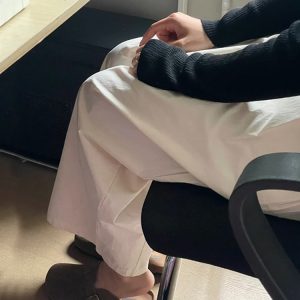 Plus Size White Women's Summer Japanese-Style Balloon Pants - Flattering Wide-Leg Loose Nine-Point Design