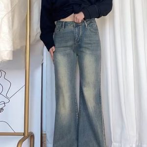 Plus-Size Wide-Leg Jeans for Pear-Shaped Figures, Loose Fit for Short Women, Flattering for Thick Thighs and Wide Hips